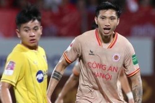 Clip đội Công an Hà Nội thắng sát nút SLNA