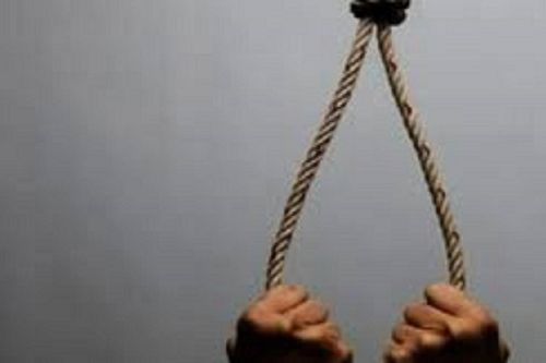 Mâu thuẫn với vợ, người đàn ông ở Quảng Ngãi nghi sát hại con gái