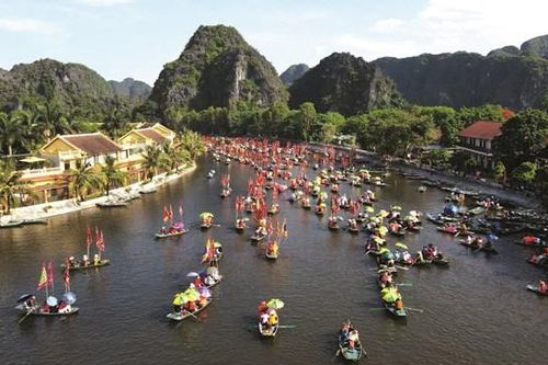 Khắc phục điểm yếu du lịch