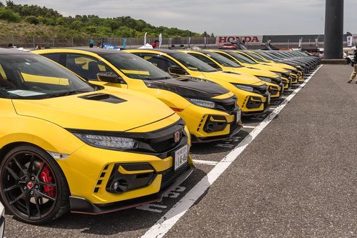 Hơn 400 chiếc Honda Civic Type R tụ hội tại Nhật Bản