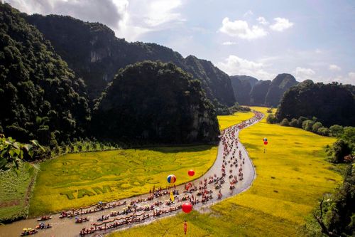 Đắm say sắc vàng Tam Cốc - Tràng An