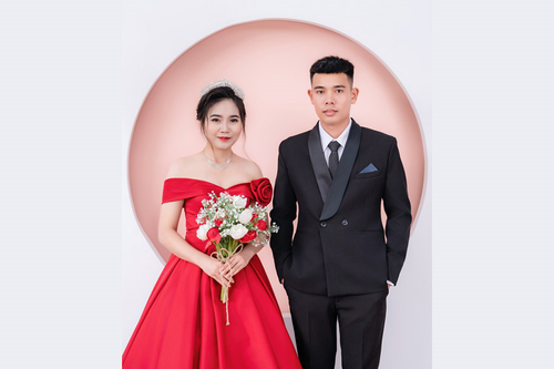 Em đã yêu màu áo ấy