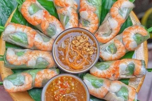 Chả giò và gỏi cuốn Việt Nam lọt top 50 món ăn nhẹ hấp dẫn nhất thế giới