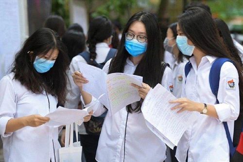 Sinh viên học ngành nào được miễn học phí?