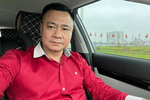 NSND Tự Long nghẹn ngào trước thư viết tay của con gái, đến câu cuối cha mẹ nào cũng phải nghẹn ngào