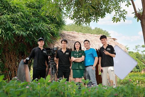 VTV1 đưa tin về NSƯT Hương Giang