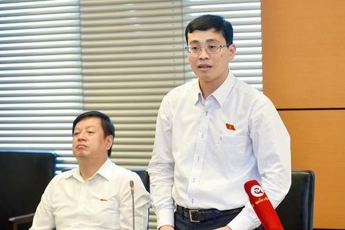Giải trình thuyết phục hơn cho đề xuất tăng tuổi phục vụ của sĩ quan, công nhân công an