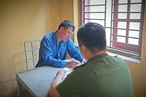 Khởi tố đối tượng vào tòa án gây rối trật tự công cộng