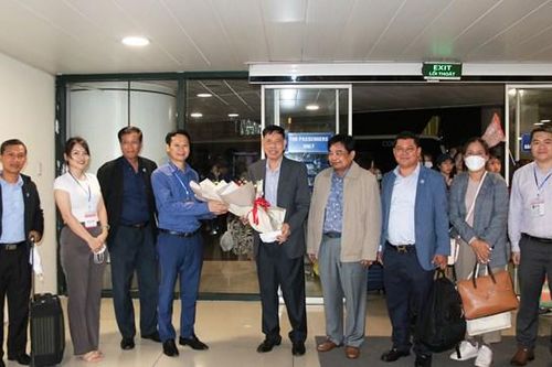 BẢN TIN MẶT TRẬN: Đoàn đại biểu cấp cao Hội đồng Quốc gia Mặt trận Đoàn kết Phát triển Tổ quốc Campuchia thăm và làm việc tại Việt Nam