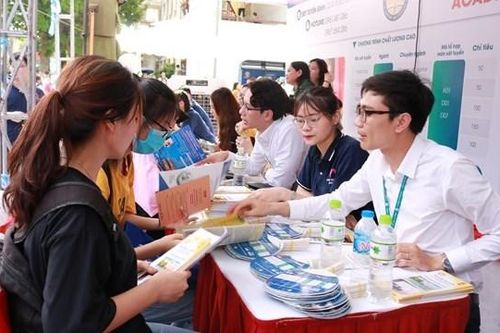 Sinh viên học ngành nào sẽ được miễn học phí?