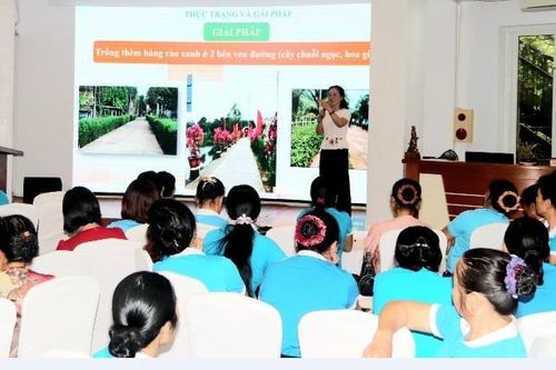 Thanh Hóa: Tập huấn tiêu chí xây dựng mô hình 'Gia đình 5 có, 3 sạch'