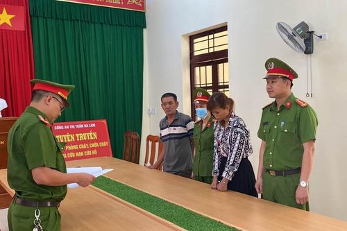Tự nhận quen biết cán bộ văn phòng đăng ký đất đai, lừa làm sổ đỏ chiếm đoạt tài sản
