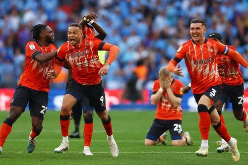 Luton Town: Chuyện cổ tích của Thợ làm mũ