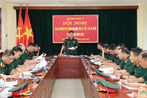 Quân khu 1: Giao nhiệm vụ tham gia hội thi xe tốt, lái xe giỏi toàn quân năm 2023