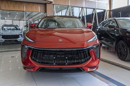 Dongfeng Forthing T5 EVO 'sang chảnh' như Maserati, nhưng rẻ hơn Toyota Vios