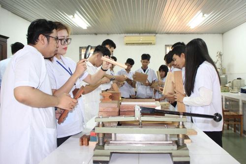 Ngành khát nhân lực vẫn khó tuyển sinh