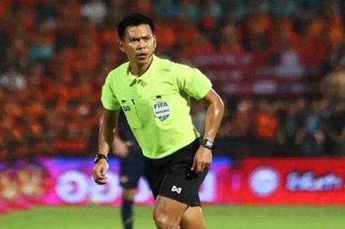 Ba trận cầu quan trọng V.League sẽ do trọng tài ngoại điều hành