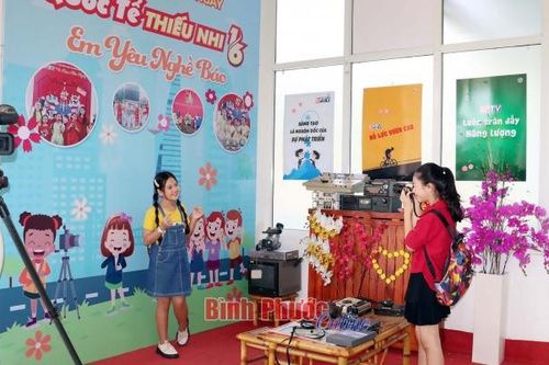 Nuôi dưỡng tinh thần yêu nghề báo cho các em thiếu niên, nhi đồng