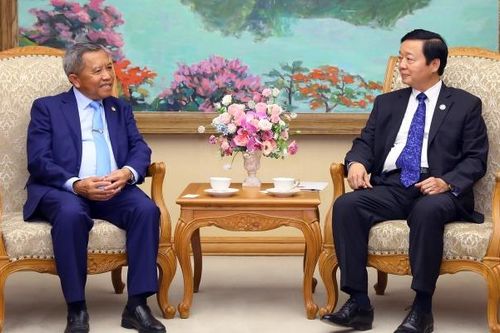 Việt Nam - Lào: Tích cực chuyển giao công nghệ để cùng thực hiện chuyển đổi số, chuyển đổi xanh