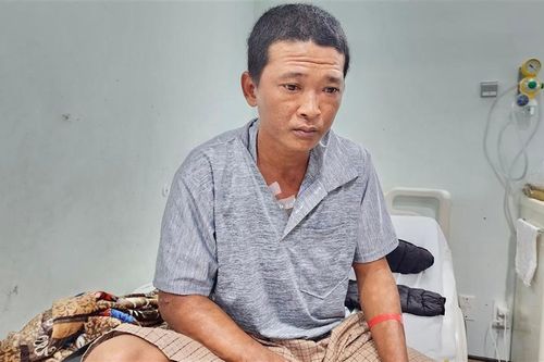 Bị lập biên bản vì vi phạm, đối tượng 'manh động' dùng dao chém Phó trưởng công an
