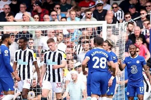'Cưa điểm' với Newcastle, Chelsea cán đích ở vị trí thứ 14