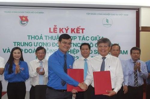 T.Ư Đoàn ký thỏa thuận hợp tác với Tập đoàn Công nghiệp Cao su Việt Nam giai đoạn 2023 – 2027