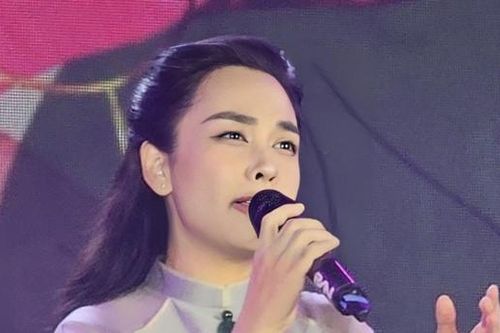 'O Sen' Ngọc Mai tái xuất sau thời gian im lặng vì tranh cãi