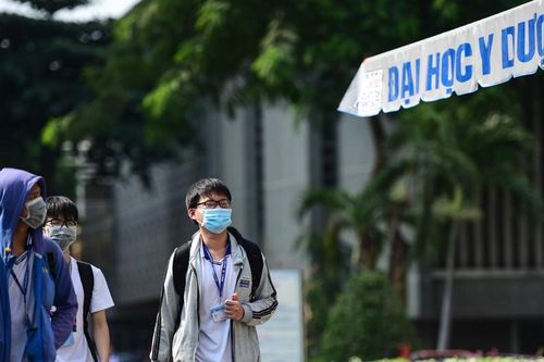 Học phí Y Dược phía Nam cao nhất 220 triệu/năm, một trường công lên 209 triệu