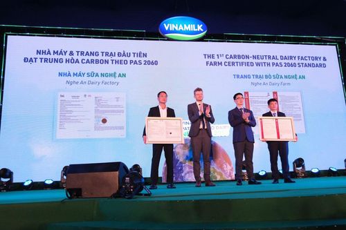 Nhà máy, trang trại của Vinamilk được chứng nhận đạt trung hòa carbon