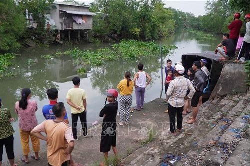 Đồng Tháp: Ba chị em ruột tử vong khi tắm sông