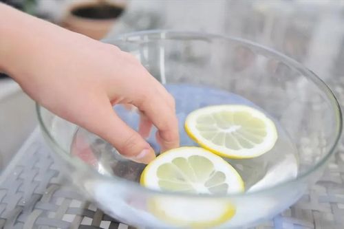 7 công dụng bất ngờ từ quả chanh khiến bạn tiếc hùi hụi vì không biết sớm hơn