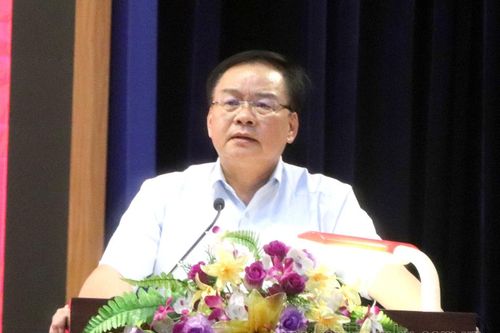 Xây dựng thị xã Mường Lay trở thành đô thị du lịch đậm đà bản sắc văn hóa dân tộc