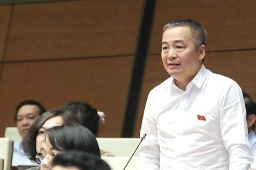 Không 'mặc đồng phục' cho các trạm y tế xã