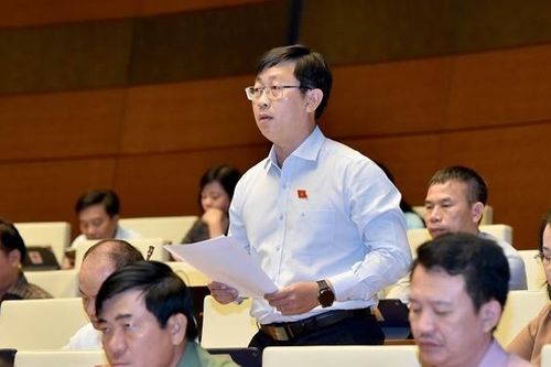 Bệnh viện 'lo đau đáu' chuyện trả nợ vật tư, thuốc men đã mượn để cứu người, chống dịch