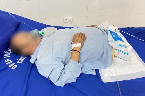 Người đàn ông mất đôi chân vì tự ý dùng thuốc nam tại nhà
