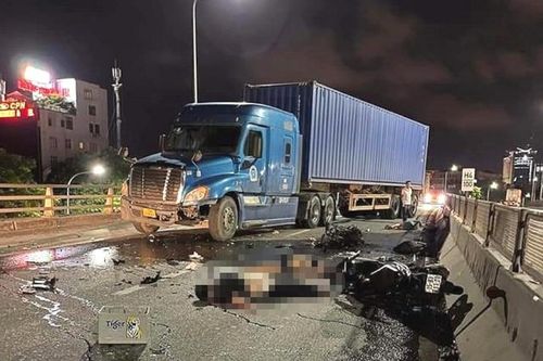 Hé lộ nguyên nhân vụ tai nạn làm 2 thanh niên tử vong, xe máy bốc cháy lúc rạng sáng ở Hải Phòng
