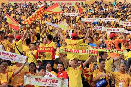 Khi địa phương được giải 'cơn khát' đội tuyển...