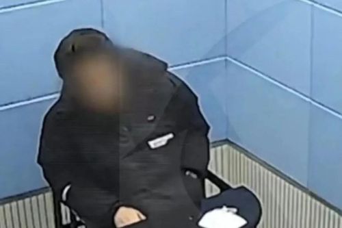 Phát hiện yêu cùng người, ba cô gái Trung Quốc đưa kẻ lừa tình vào tù