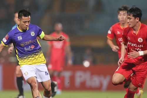 Làm khách trước HAGL, CLB Hà Nội chưa sẵn sàng cho việc thiếu Văn Quyết