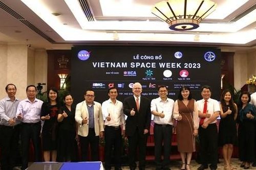 Bạn trẻ Việt Nam sẽ được truyền cảm hứng từ các phi hành gia của NASA