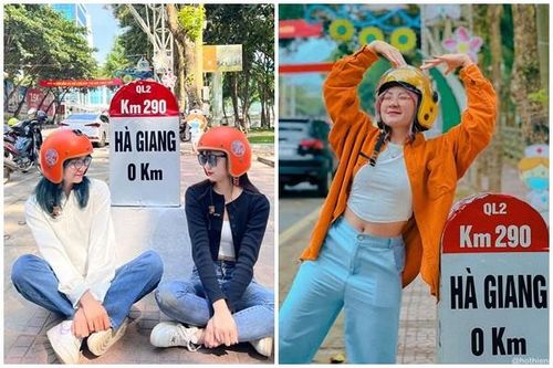 Nhổ cộc mốc Km0 ở Hà Giang, phượt thủ tiếc ngẩn ngơ