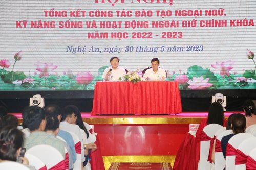 Đổi mới hoạt động trung tâm ngoại ngữ, kỹ năng sống tại Nghệ An