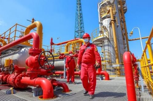 PetroChina thu được dòng khí đầu tiên từ mỏ bị Chevron bỏ rơi ở Trung Quốc