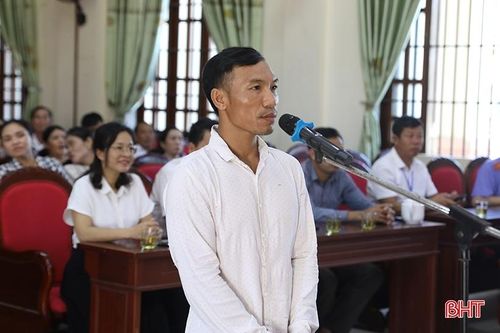 Xét xử lưu động 2 vụ án vi phạm quy định giao thông đường bộ