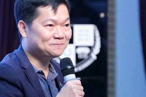 Tiến sĩ Đại học Stanford Nguyễn Chí Hiếu chỉ ra 7 'điểm mù' của cha mẹ ảnh hưởng cả đời con