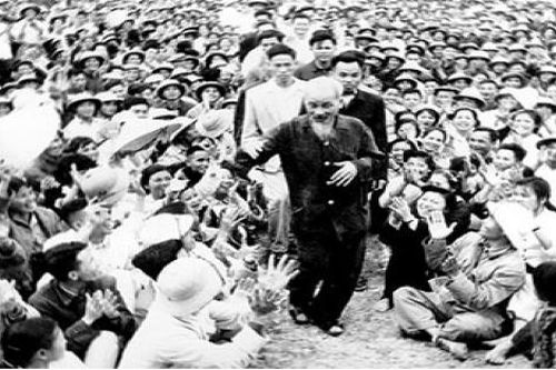 Tư tưởng của Chủ tịch Hồ Chí Minh về phận sự của đảng viên trong tác phẩm 'Sửa đổi lối làm việc'