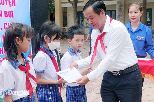 Huyện Nhơn Trạch khai mạc hè và phát động Tháng Hành động vì trẻ em năm 2023