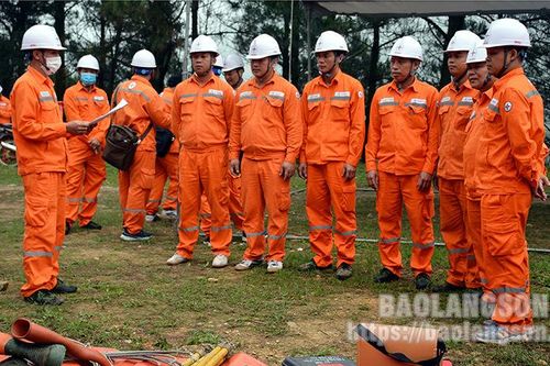 Công ty Điện lực Lạng Sơn – Điển hình đảm bảo an toàn vệ sinh lao động