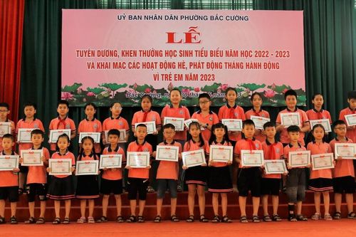 Phường Bắc Cường tuyên dương, khen thưởng 388 học sinh tiêu biểu năm học 2022 -2023