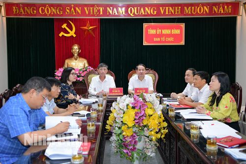 Ban Tổ chức Trung ương lấy ý kiến góp ý sửa đổi, bổ sung Quy định 132 của Bộ Chính trị